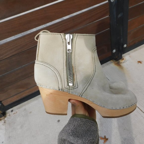 Swedish Hasbeens Zip It Emy Clog Boots - Picture 2 of 6